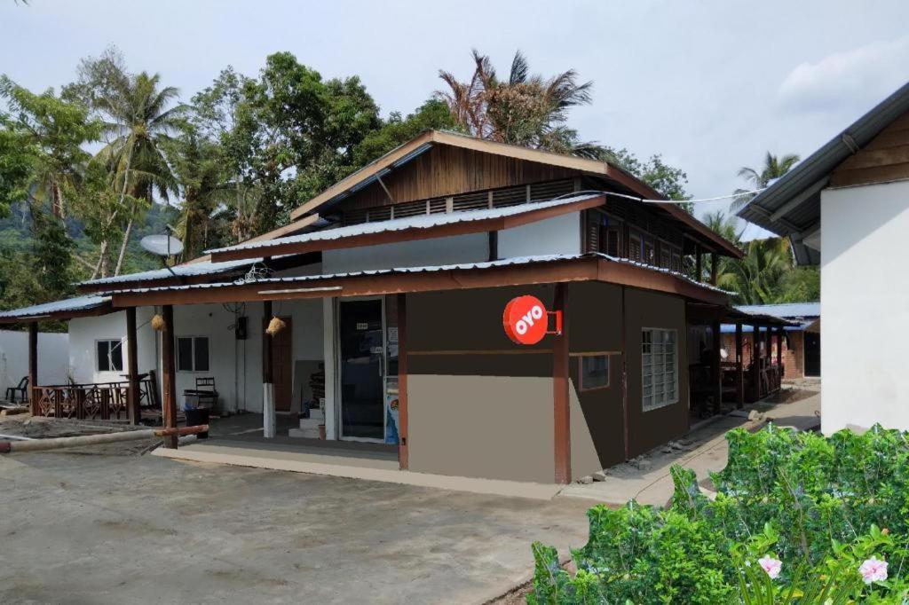 Oyo 90176 D'Cruz Sunrise Villa بانتايْ تْشينانغ المظهر الخارجي الصورة